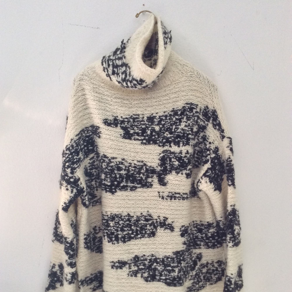 Statement sweater